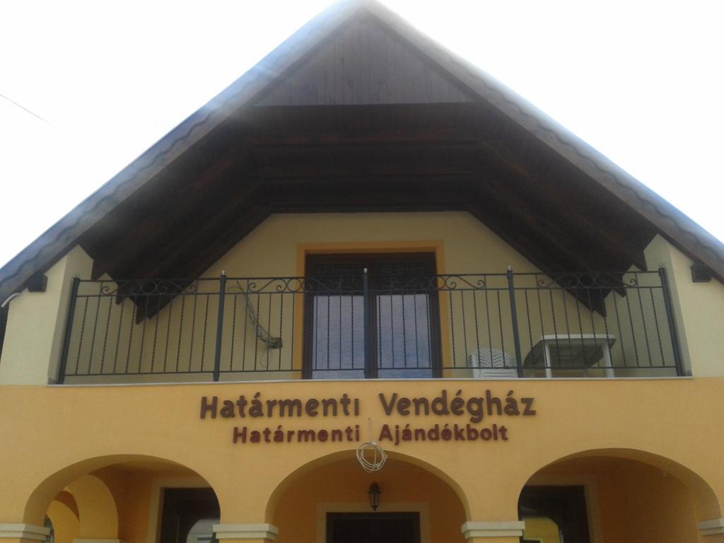 Hatarmenti Vendeghaz Zsira Ngoại thất bức ảnh