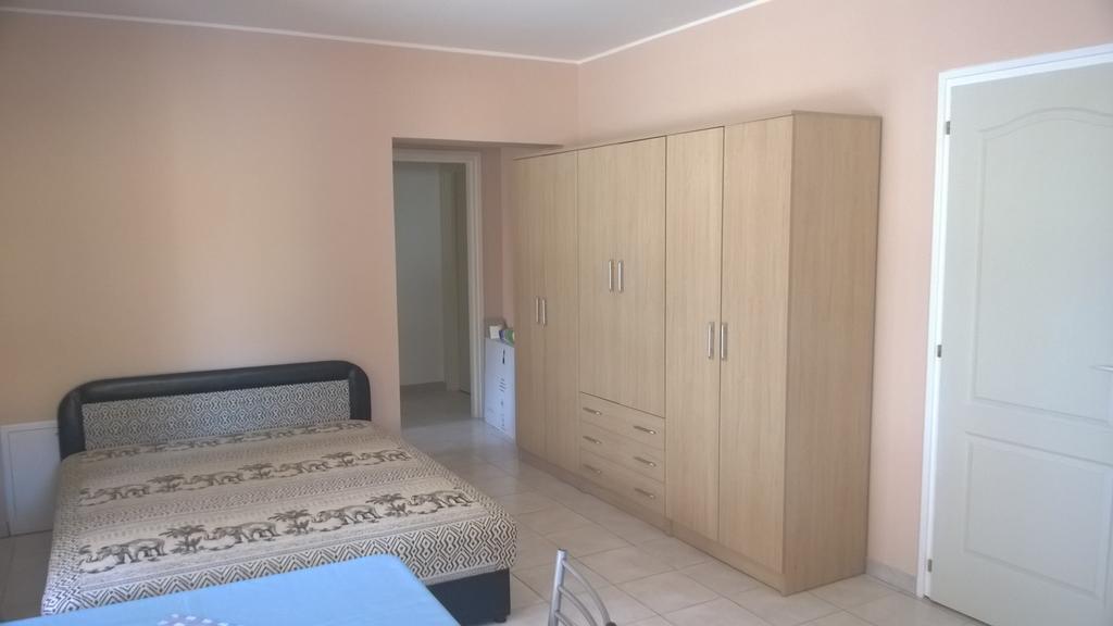 Hatarmenti Vendeghaz Zsira Ngoại thất bức ảnh